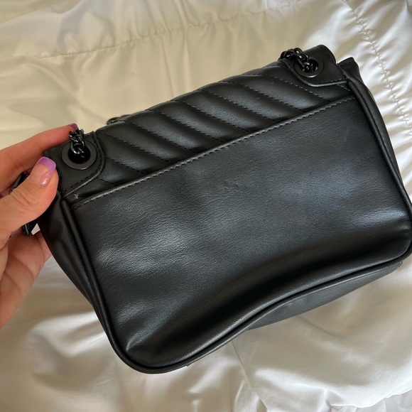 Badgley Mischka Purse - Picture 9 of 15